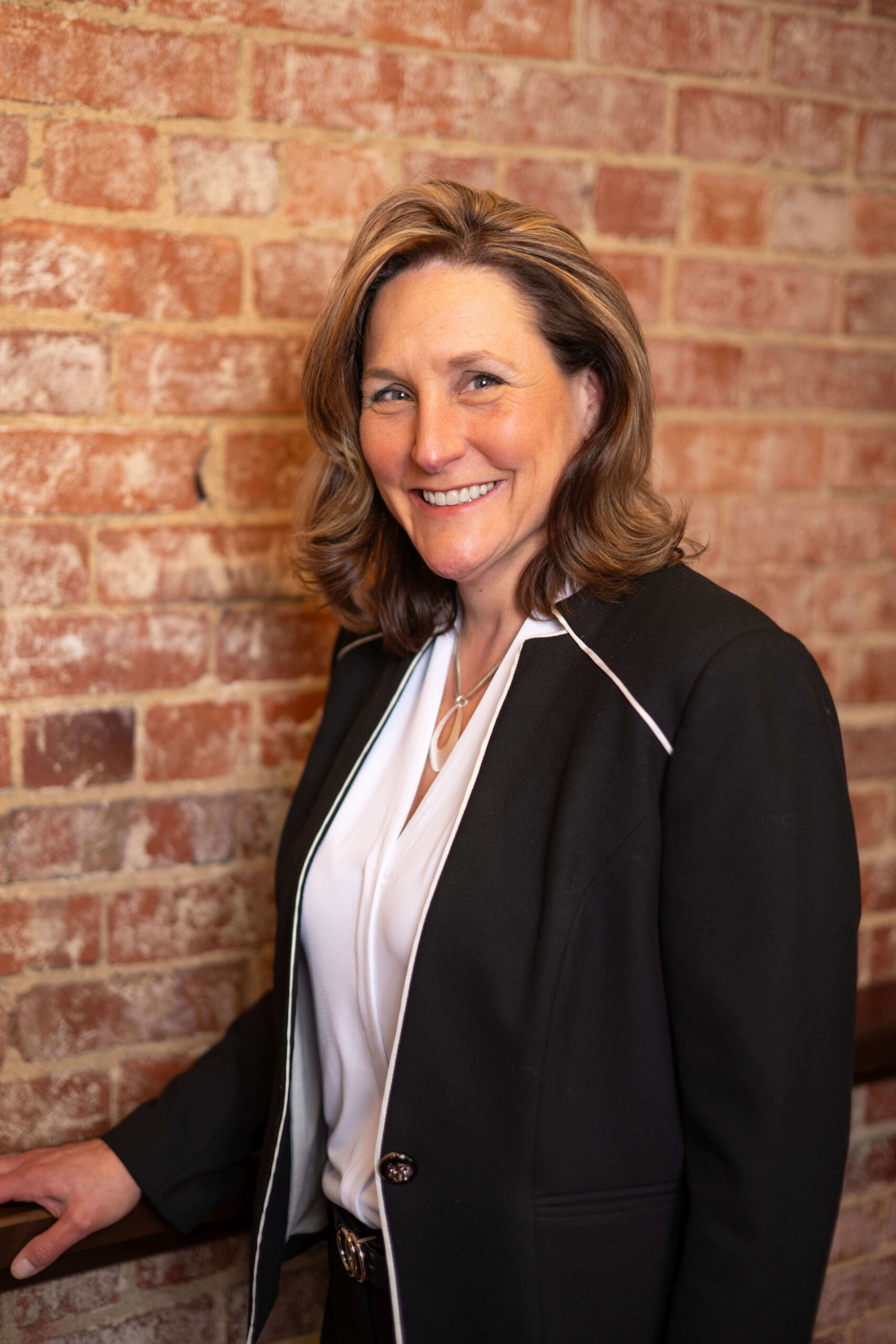 Stacie Roth